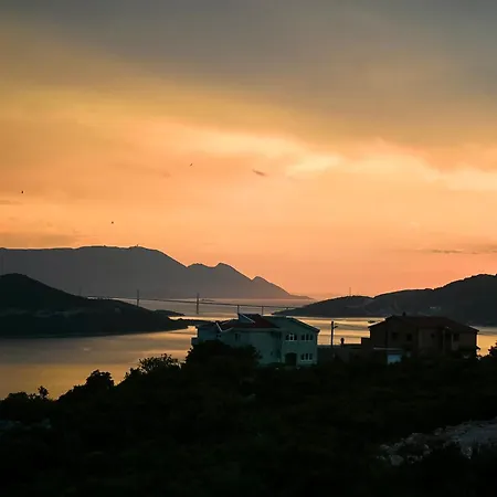 Teo Lägenhet Neum